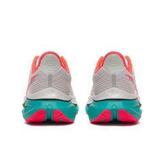 Scarpe Saucony Endorphin Speed 5 white Donna