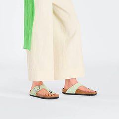 Birkenstock Gizeh Big Buckle faded lime Donna